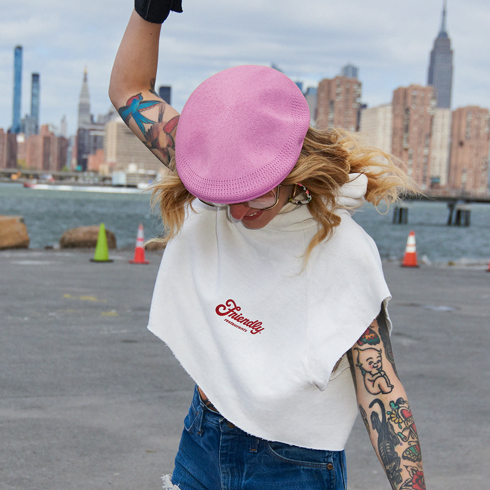 Casquette Plate en Tropic 504 Ventair pivoine KANGOL