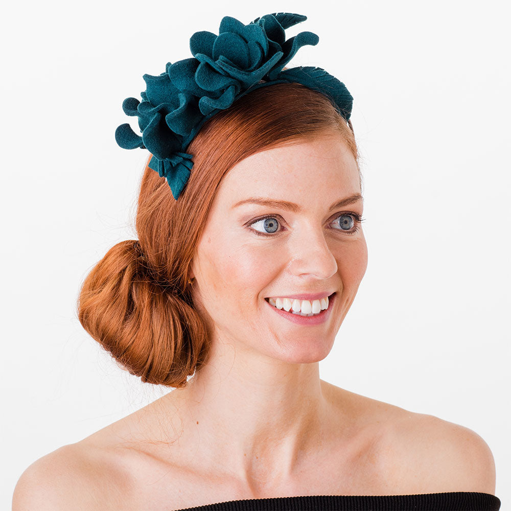Bandeau Floral en Laine Feutrée bleu sarcelle FAILSWORTH