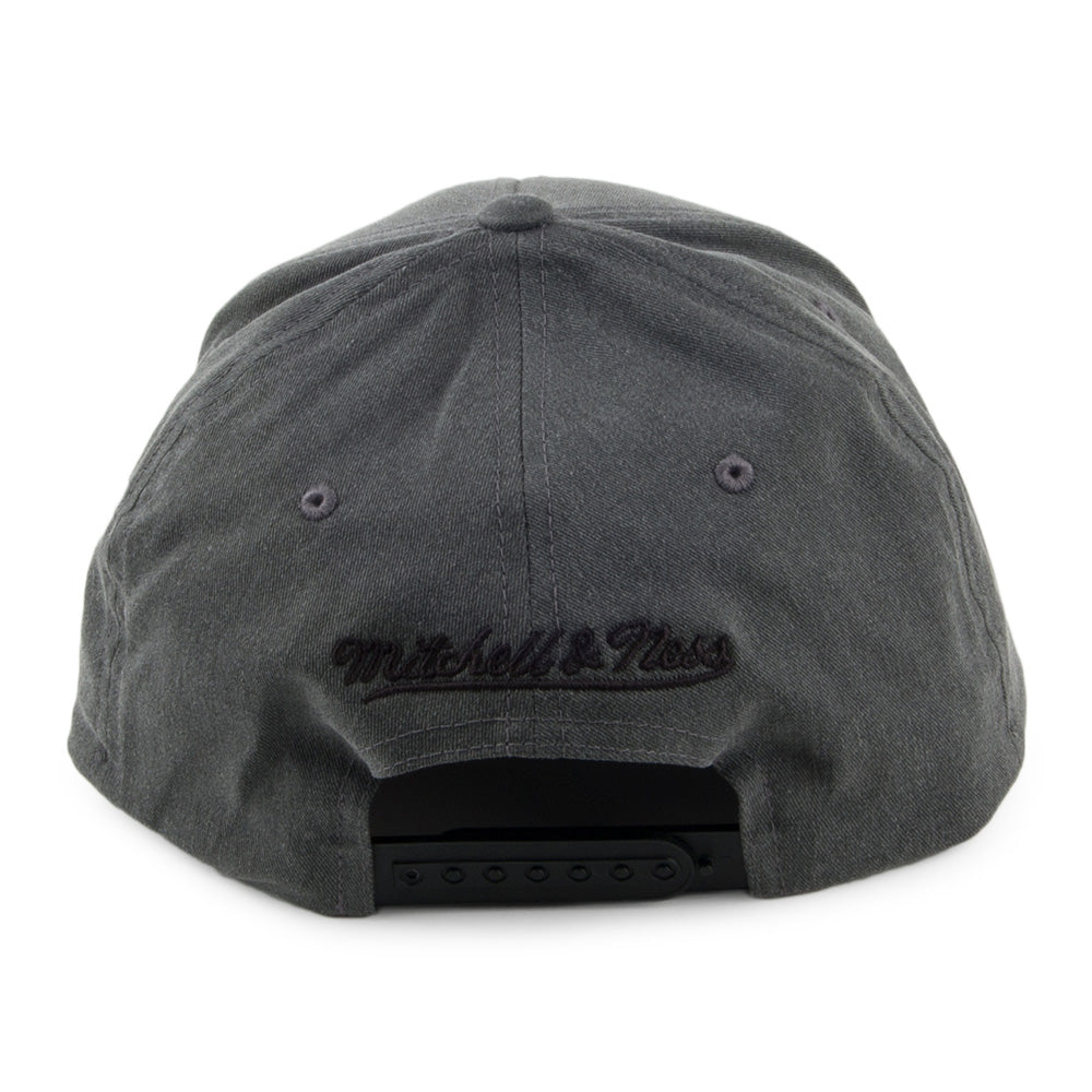 Casquette Snapback Washed Denim 110 New York Knicks noir MITCHELL & NESS