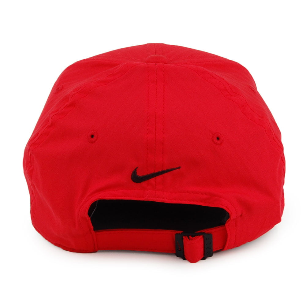 Casquette Vierge Legacy 91 Tech Tonal Stripe rouge NIKE GOLF