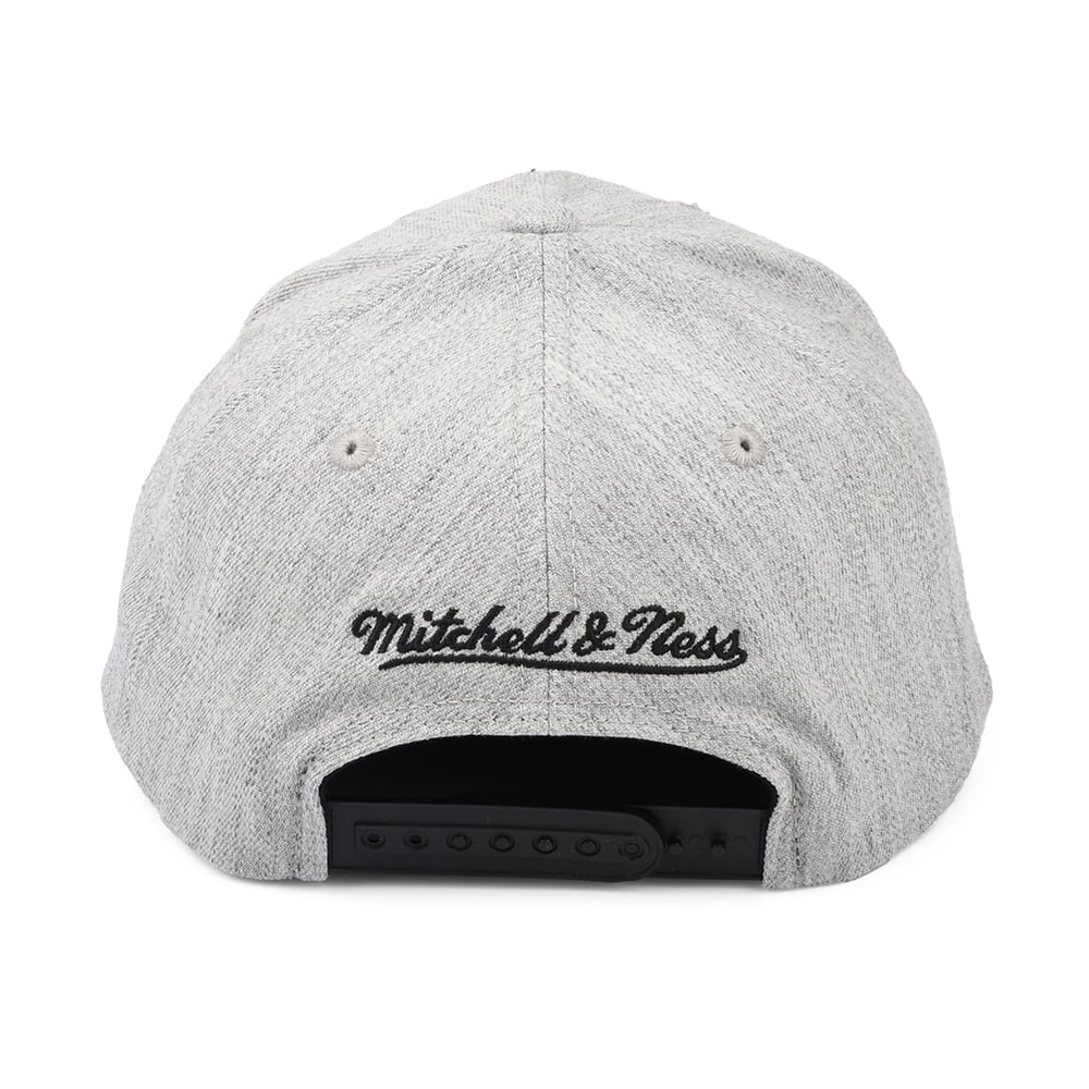 Casquette Snapback NBA Team Heather Redline Brooklyn Nets gris chiné MITCHELL & NESS
