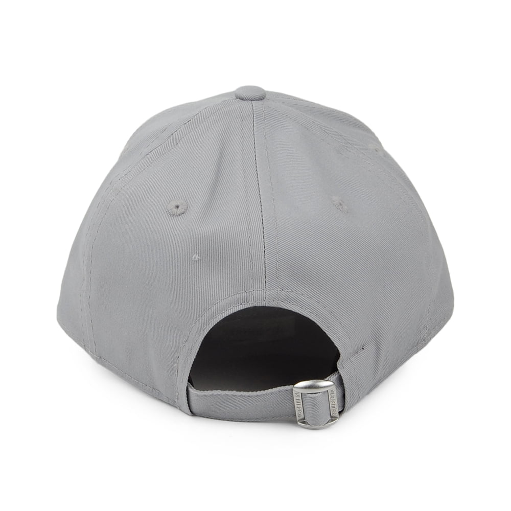 Casquette Enfant 9FORTY Teen Titans Cyborg gris NEW ERA