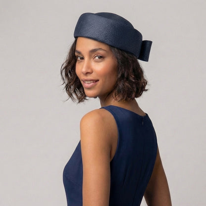 Chapeau Calot en Paille Jackie O bleu marine WHITELEY