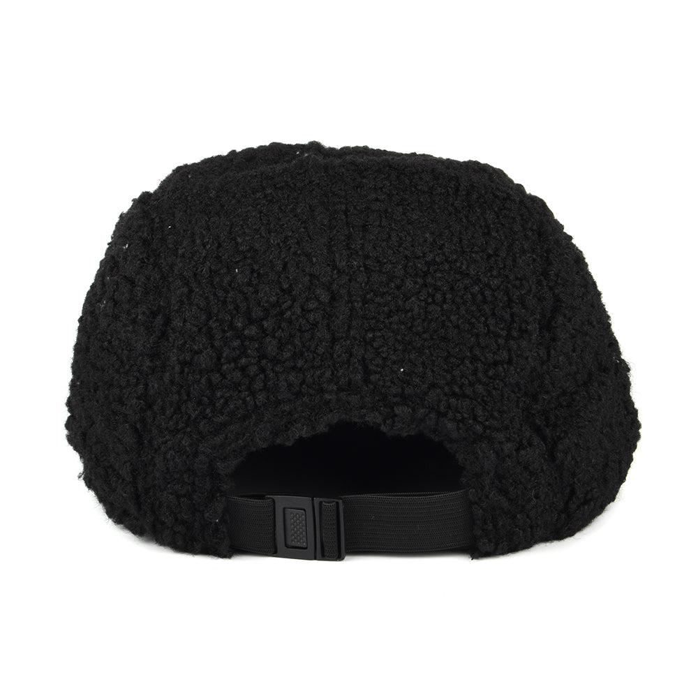 Casquette 5 Panel en Sherpa noir NEW BALANCE