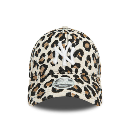 Casquette Femme 9FORTY MLB AOP Leopard New York Yankees beige NEW ERA