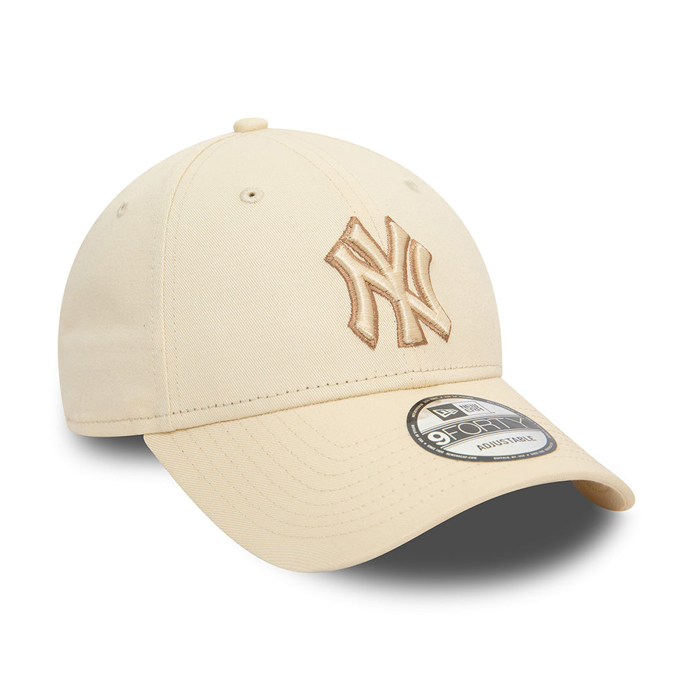 Casquette 9FORTY MLB Team Outline New York Yankees crème-taupe NEW ERA