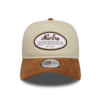 Casquette Trucker A-Frame Oval Patch Suede pierre-beige sable NEW ERA