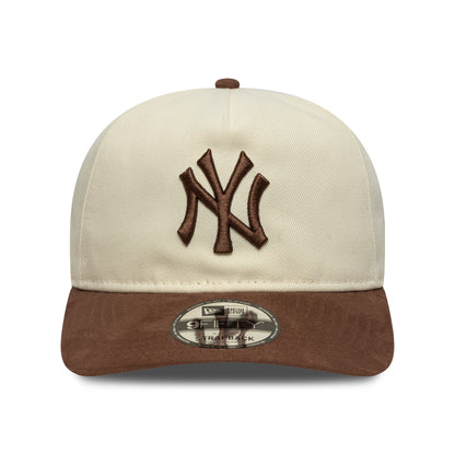 Casquette 9FIFTY MLB Suede Visor A-Frame New York Yankees crème-chocolat NEW ERA