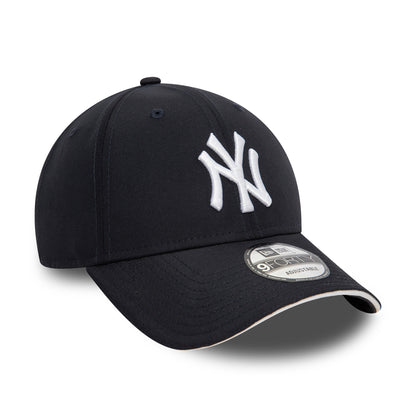 Casquette 9FORTY MLB Microfibre New York Yankees bleu marine-blanc NEW ERA