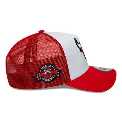 Casquette Trucker NBA Side Patch A-Frame Chicago Bulls rouge-blanc NEW ERA