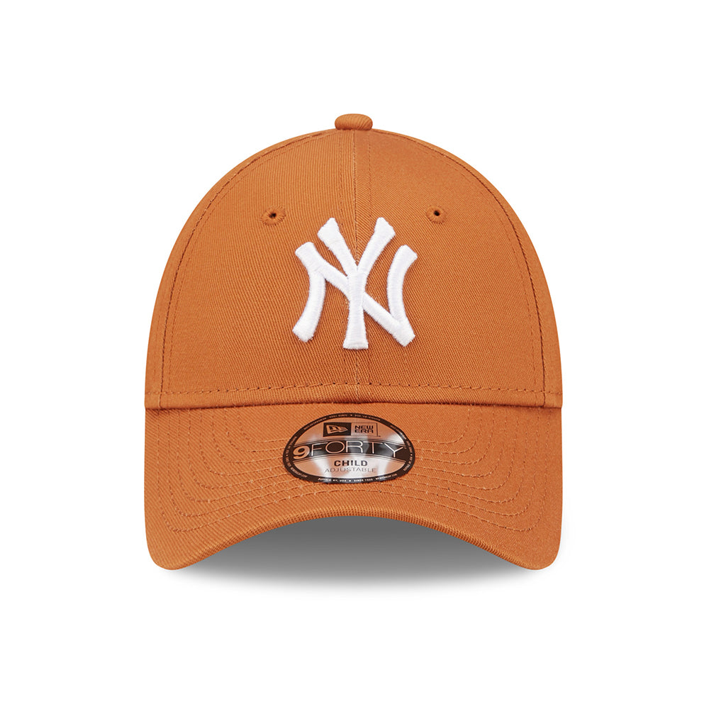Casquette Enfant 9FORTY MLB League Essential New York Yankees ocre-blanc NEW ERA