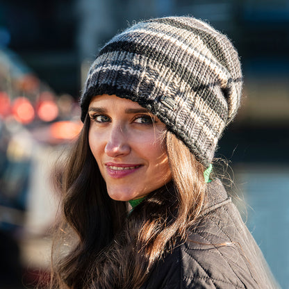 Bonnet Boutonné à Rayures noir-gris KUSAN