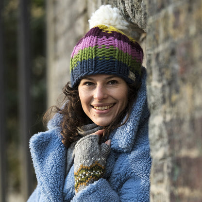 Bonnet à Pompon en Laine Point de Riz Arc-en-Ciel denim-multicolore KUSAN