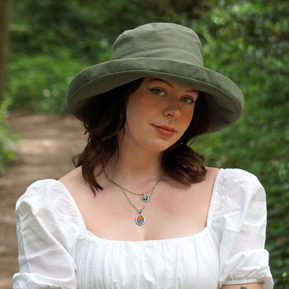Chapeau Été en Lin Pliable Lily olive SUR LA TÊTE - VENTE EN GROS