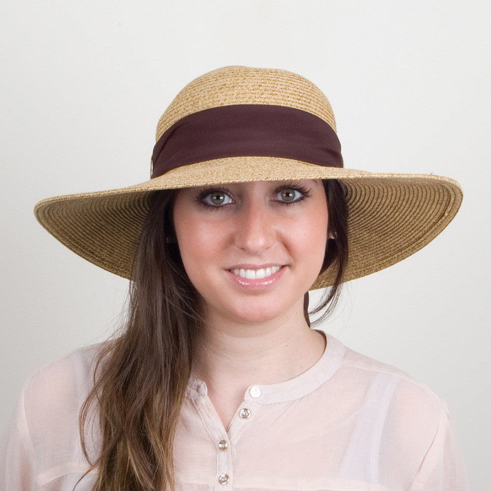 Chapeau Été Beachside toast SUR LA TÊTE