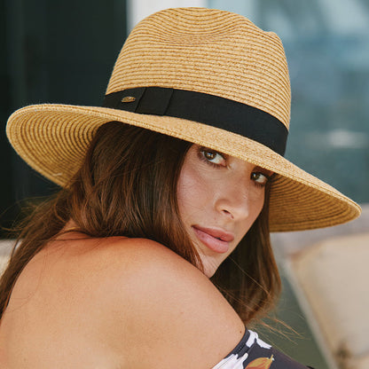 Chapeau Fedora à Bord Large Helena toast SCALA