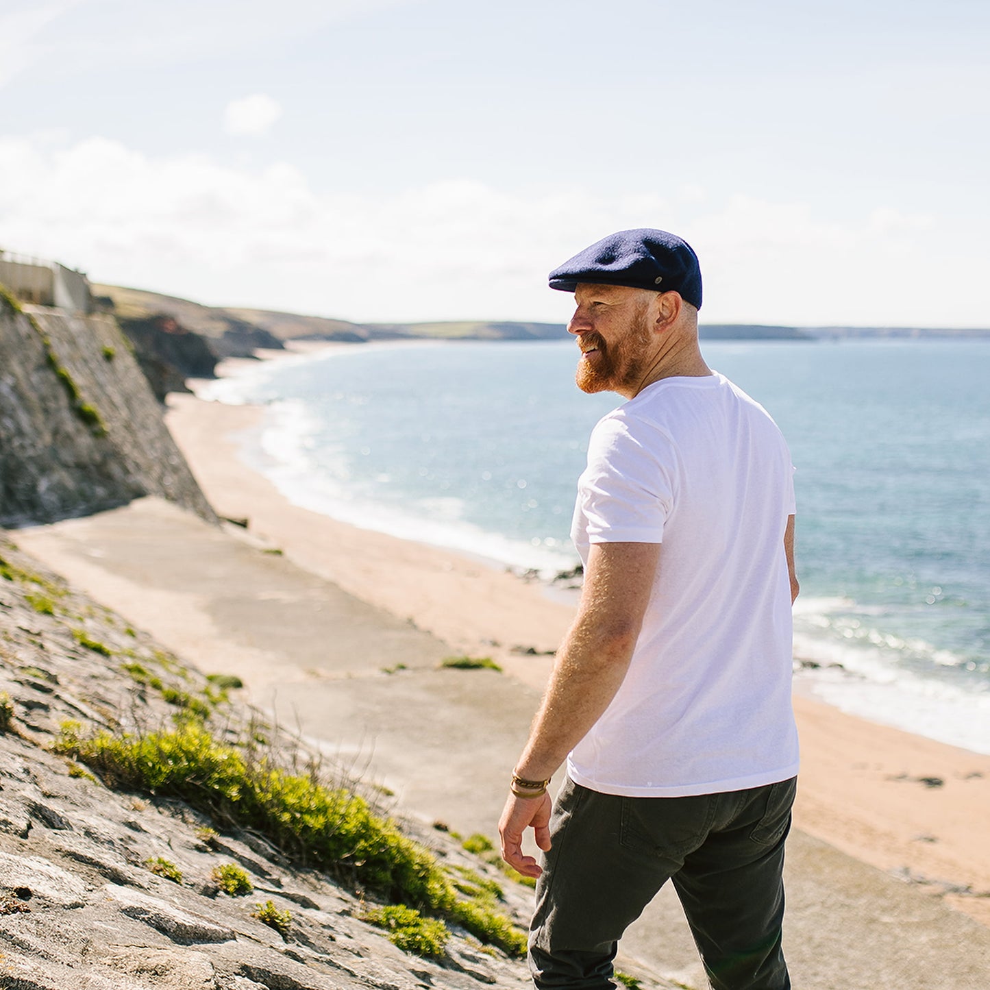 Casquette Plate en Laine Classic bleu marine JAXON & JAMES