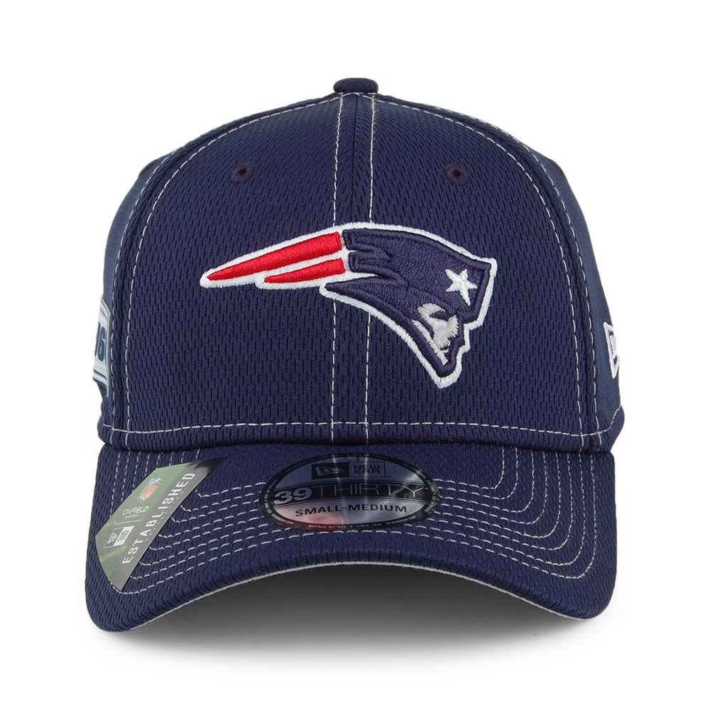 Casquette 39THIRTY NFL Onfield Road New England Patriots bleu marine NEW ERA
