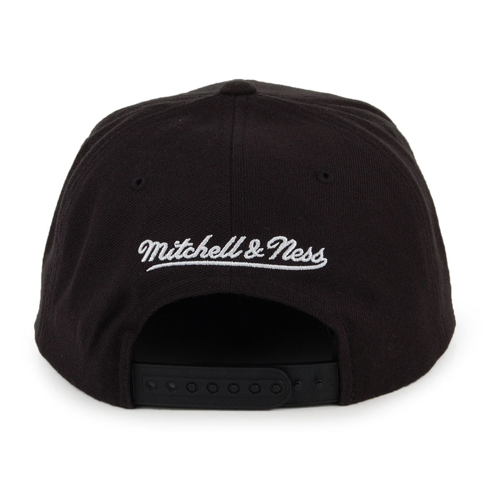 Casquette Snapback Core Wool Solid Michigan State Spartans noir MITCHELL & NESS