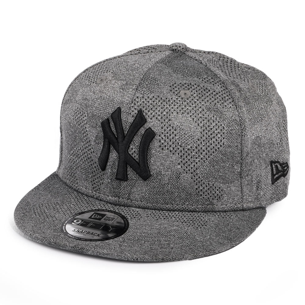 Casquette Snapback 9FIFTY MLB Engineered Plus New York Yankees noir-gris NEW ERA
