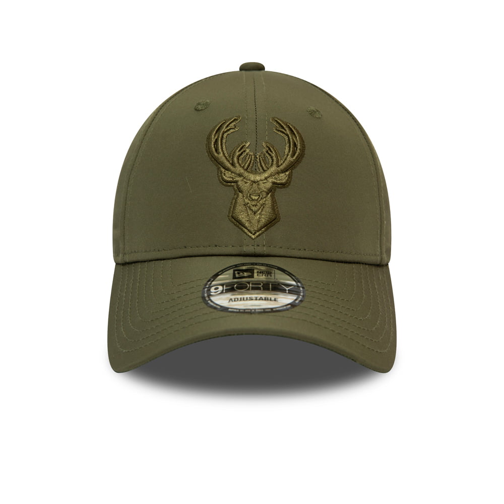 Casquette 9FORTY NBA Tonal Nylon Milwaukee Bucks olive NEW ERA