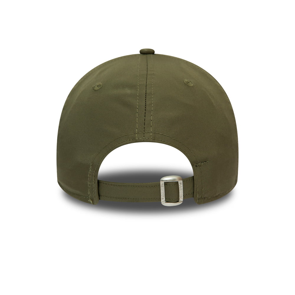 Casquette 9FORTY NBA Tonal Nylon Milwaukee Bucks olive NEW ERA