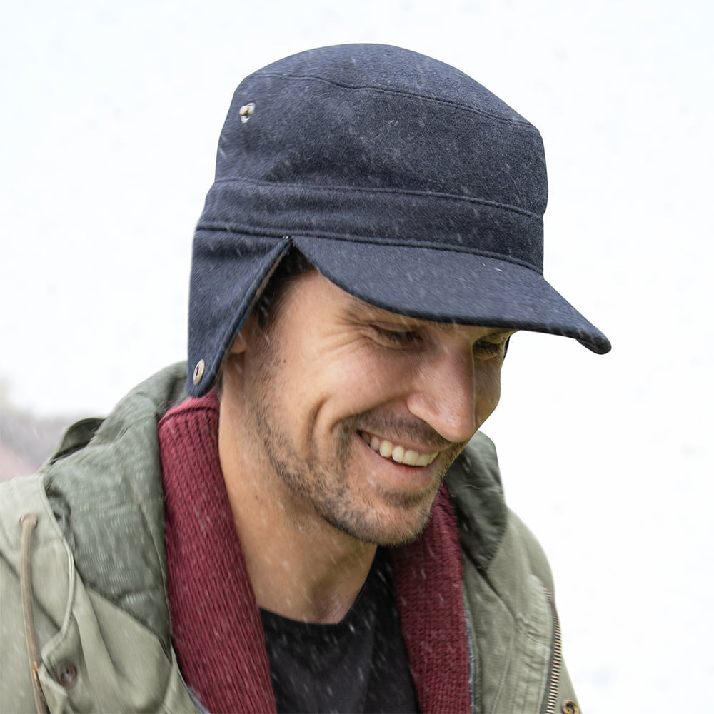Casquette Protège-Oreilles Mountain Time Radar marine foncé SUNDAY AFTERNOONS