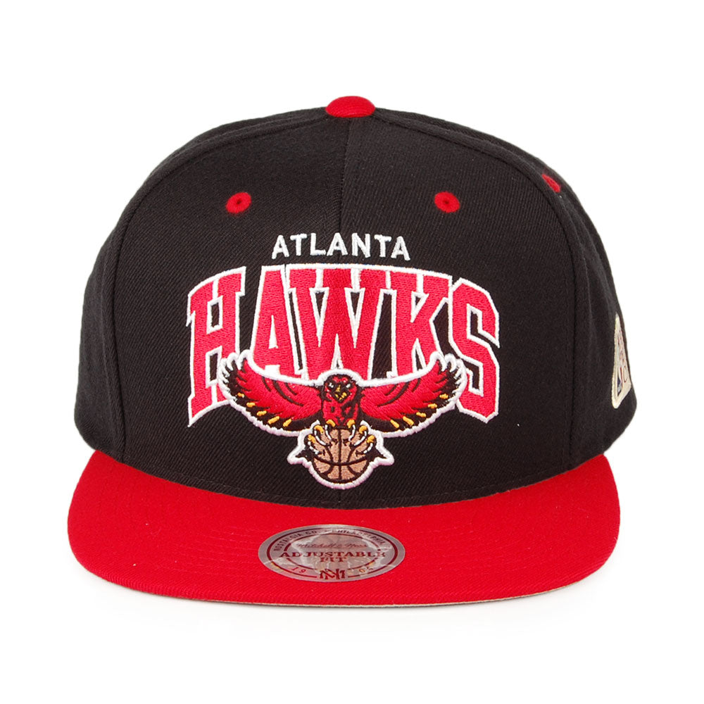 Casquette Snapback NBA Arch 2 Tone Atlanta Hawks noir-rouge MITCHELL & NESS