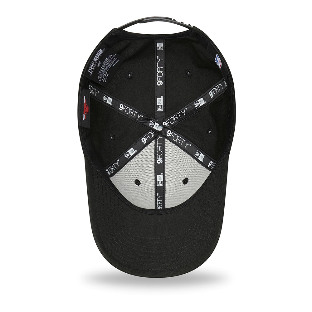Casquette 9FORTY NBA Monochrome Chicago Bulls noir NEW ERA
