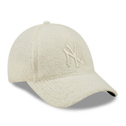 Casquette Femme 9FORTY MLB Borg New York Yankees crème NEW ERA