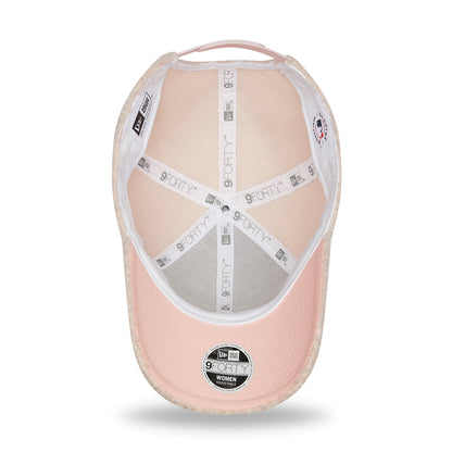 Casquette Femme 9FORTY MLB Borg New York Yankees rose clair NEW ERA
