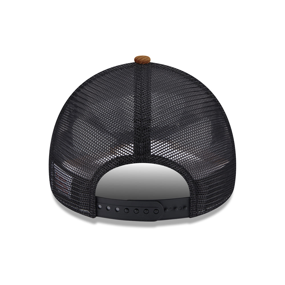 Casquette Trucker A-Frame en Velours Côtelé toffee-noir NEW ERA