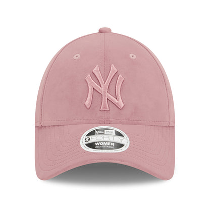 Casquette Femme 9FORTY MLB Velour New York Yankees rose NEW ERA