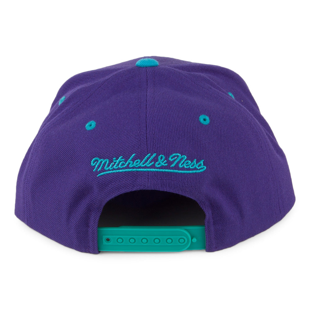 Casquette Snapback NBA Arch 2 Tone Charlotte Hornets violet-bleu sarcelle MITCHELL & NESS