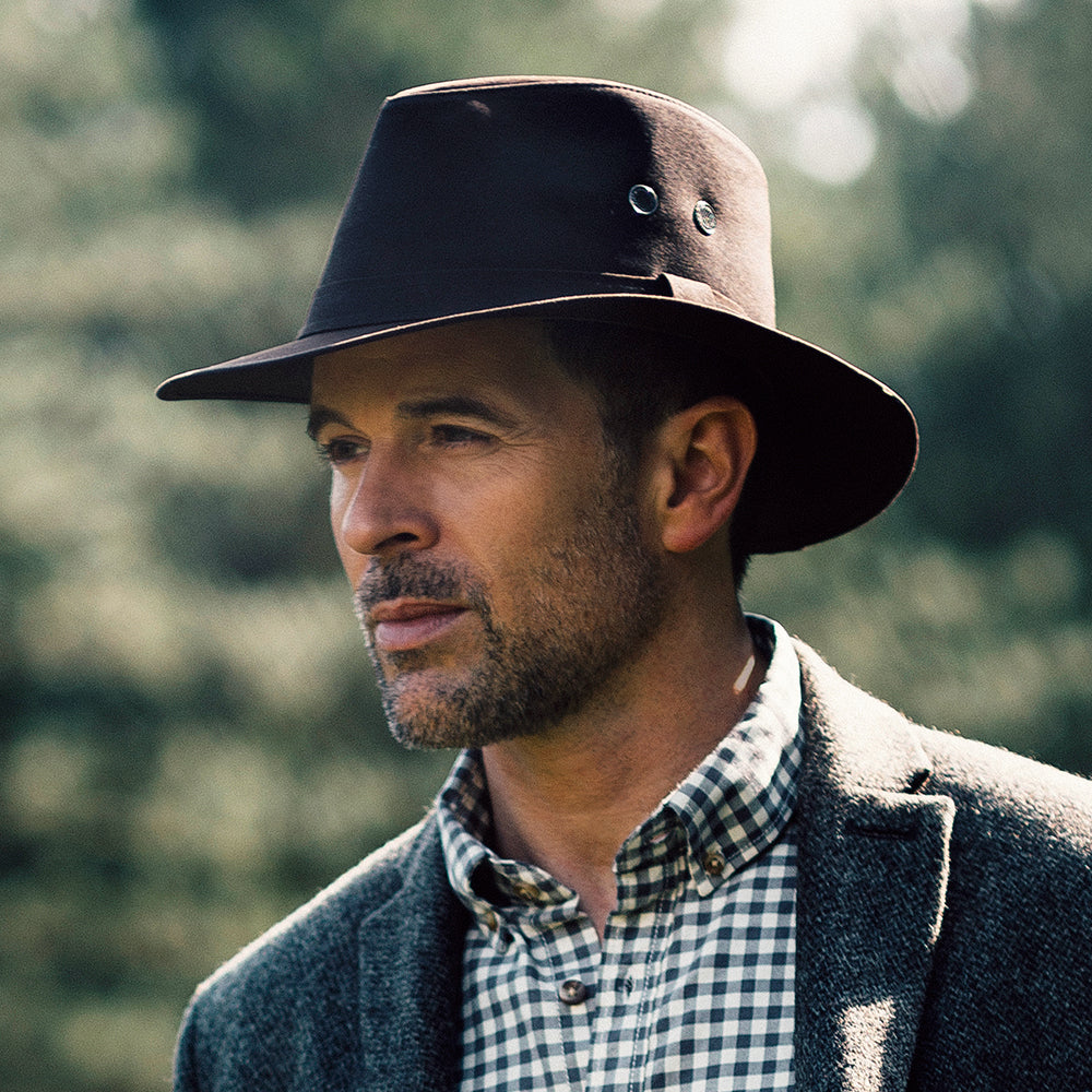 Chapeau Fedora en Coton Ciré Britannique Hydrofuge Drifter marron FAILSWORTH