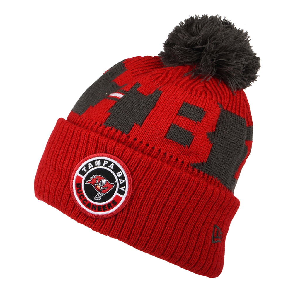 Bonnet à Pompon NFL On Field Sport Knit Tampa Bay Buccaneers rouge NEW ERA