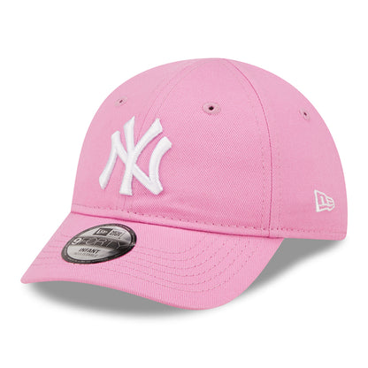 Casquette Bébé 9FORTY MLB League Essential New York Yankees rose-blanc NEW ERA